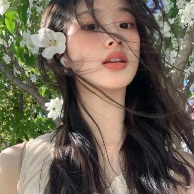 龙纹身的女鬼入镜